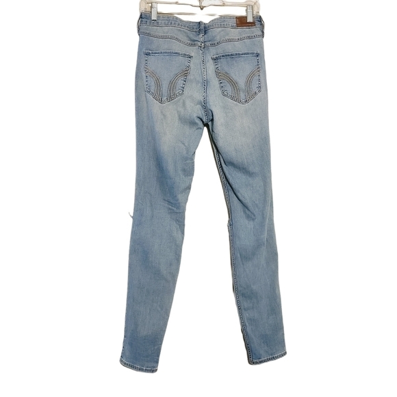 Hollister | Junior's High Rise Super Skinny Distressed Jeans (Size 9L) - Picture 14 of 14